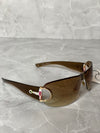 Sunglasses with Signature Gucci flowers on Side